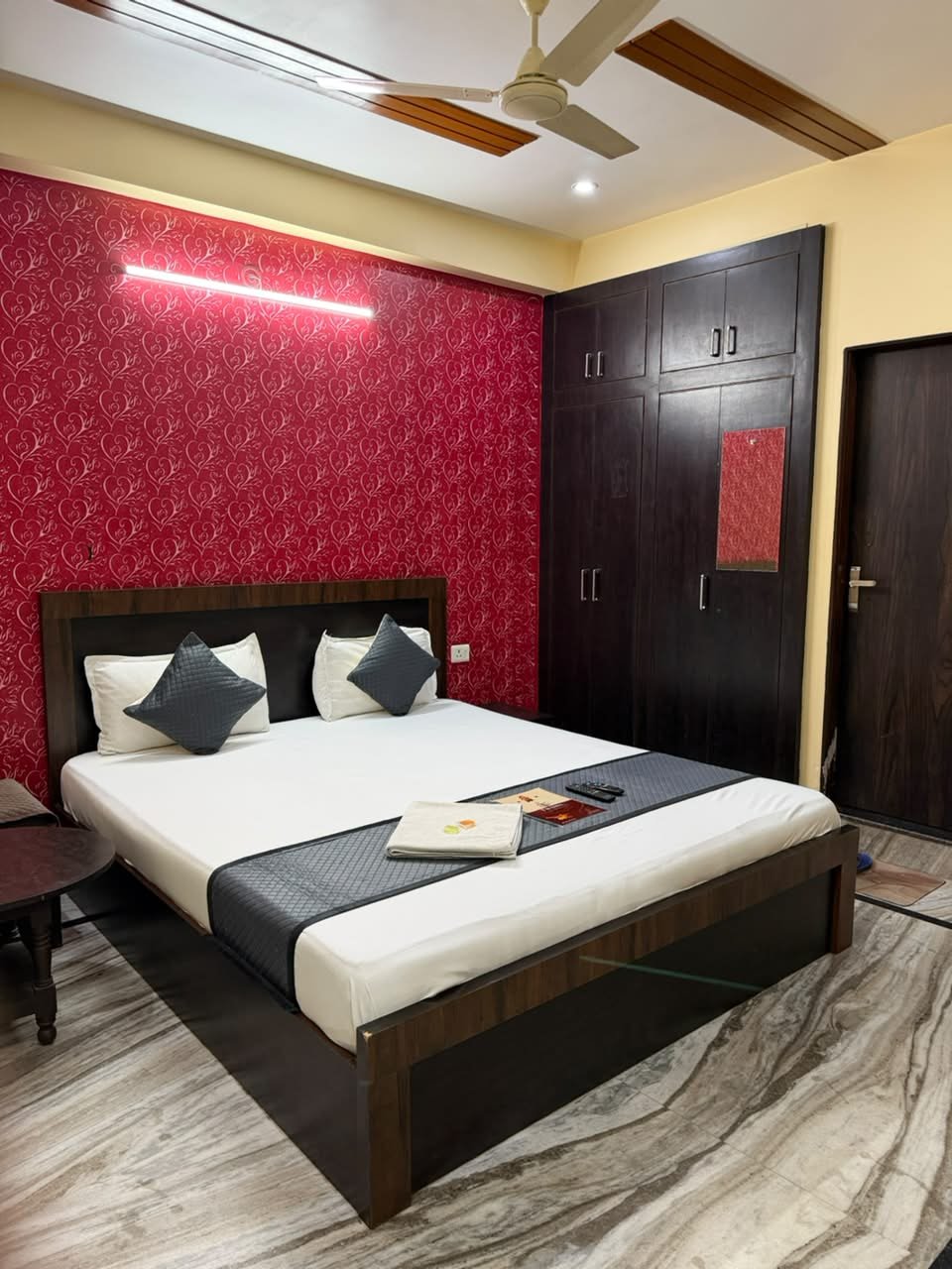 Super Deluxe Room